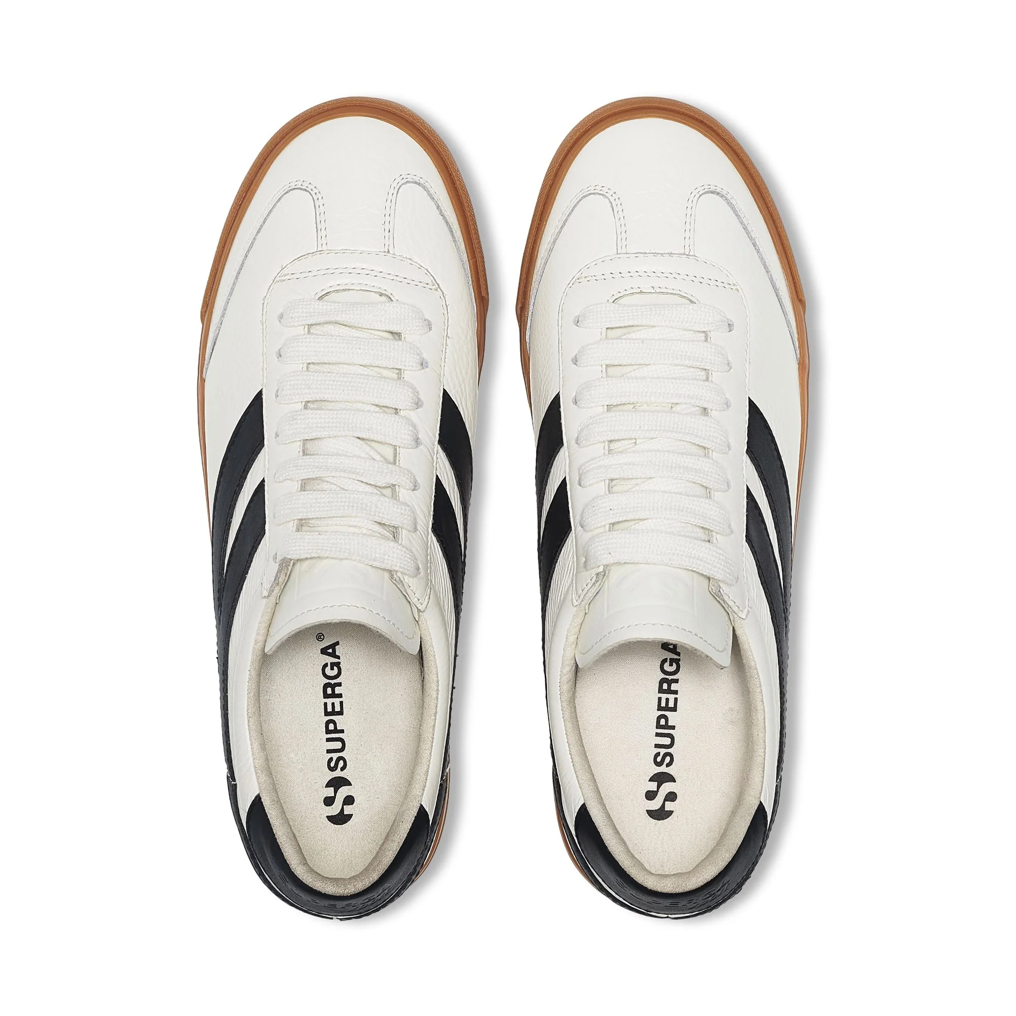 4834 CLUB S SWALLOW - Le Superga - Low Cut - Unisex - White-Black-Gum - Image 4